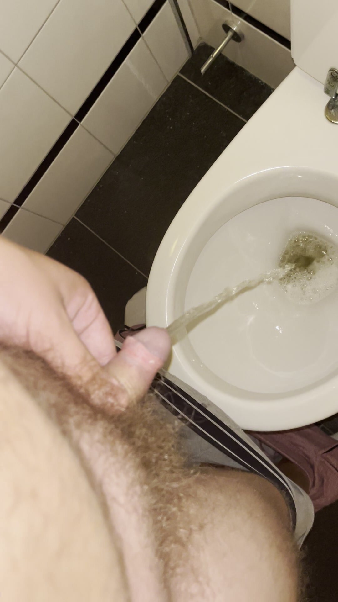 Pissing 5-day unwashed cheesy cock