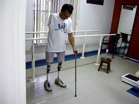 Triple amputee man