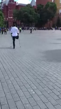 RAK-man-single-legged-sex-men-2