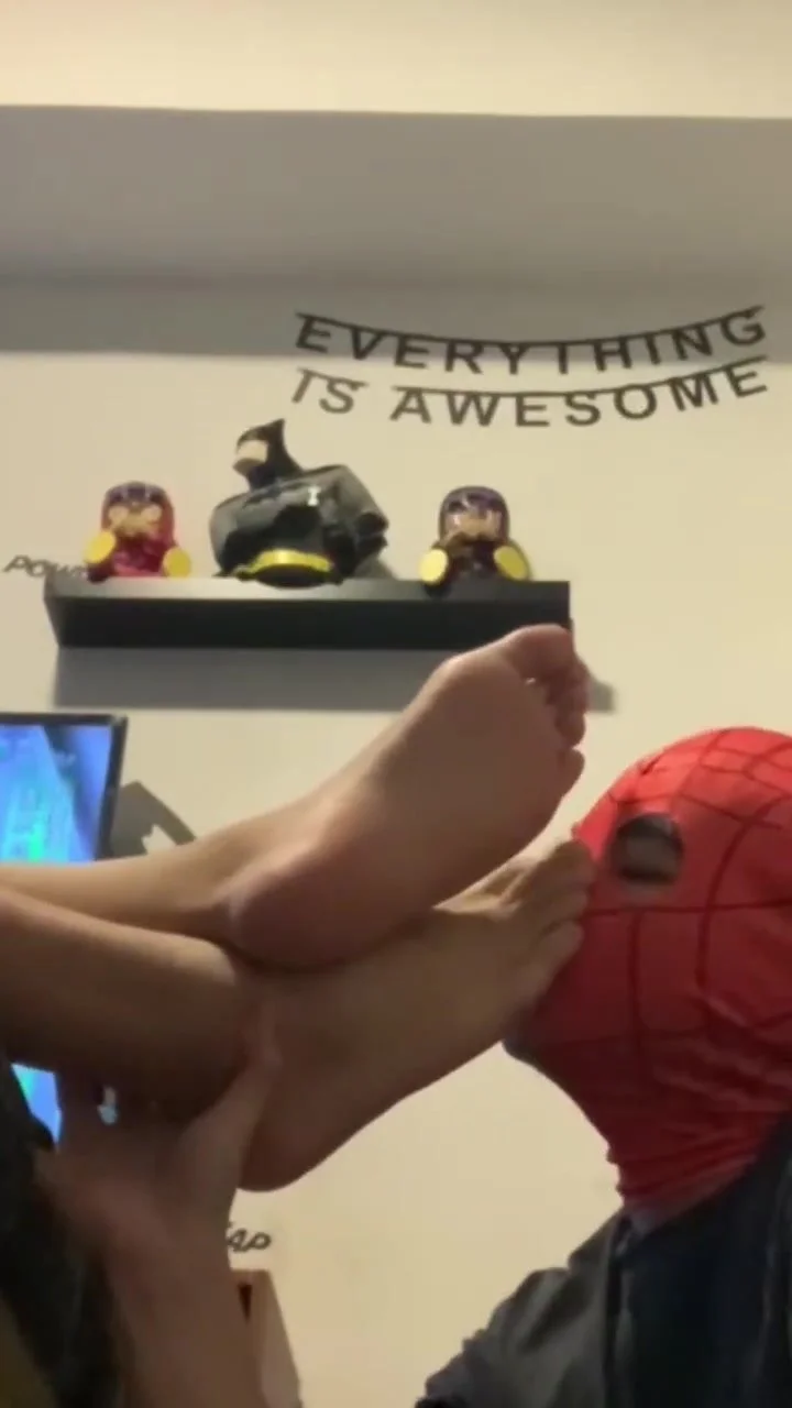 Video: Sexy Asian Feet Worship - ThisVid.com