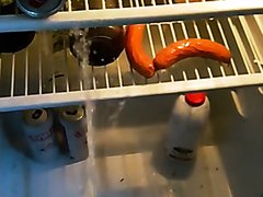 Pissmarking the fridge