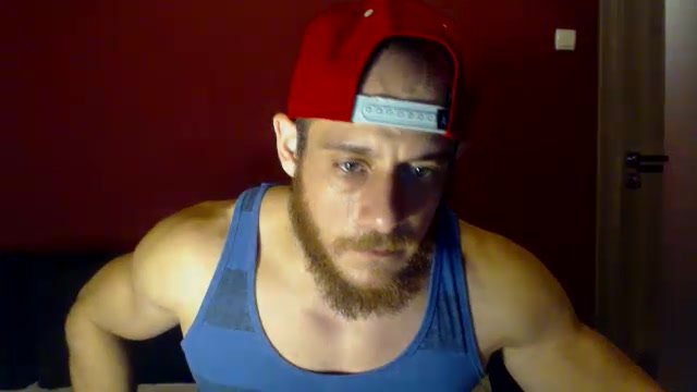 Sexy musscle performer on cam - video 5