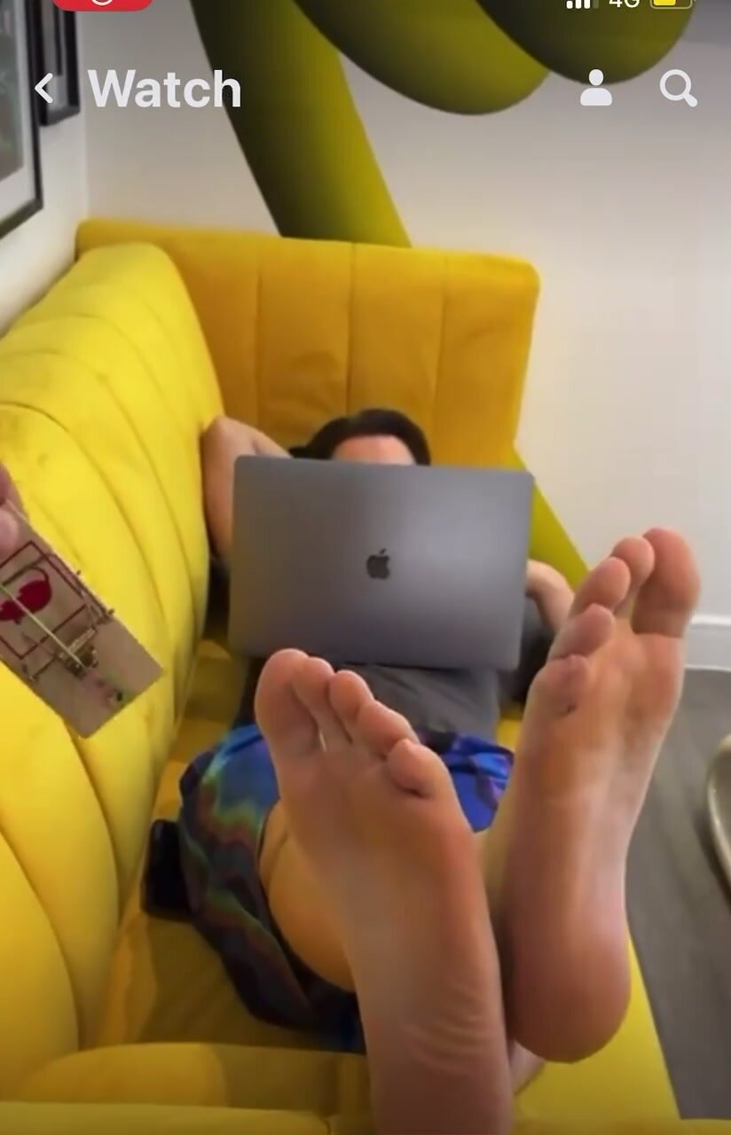 MOUSETRAP ON HOT JOCKS TOES