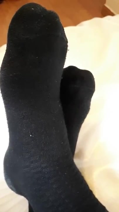 my friend take off socks 6-4 (William)