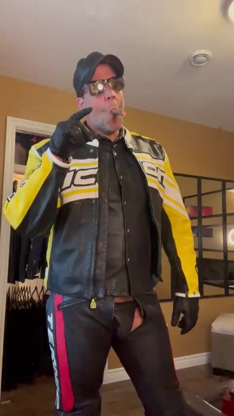 Lung fuck in racing leathers