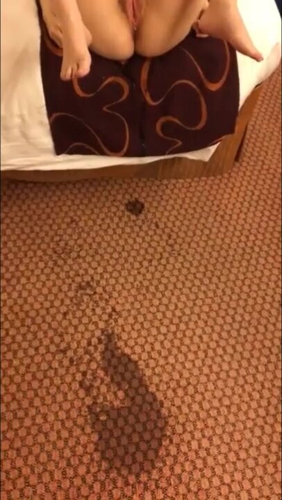 Hotel Carpet Piss 1
