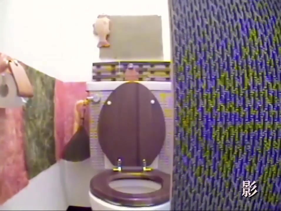 pooping - video 540