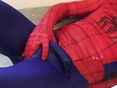 Spiderman Masturbate