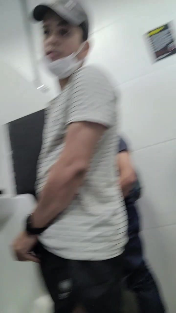 public bathroom play hot asf