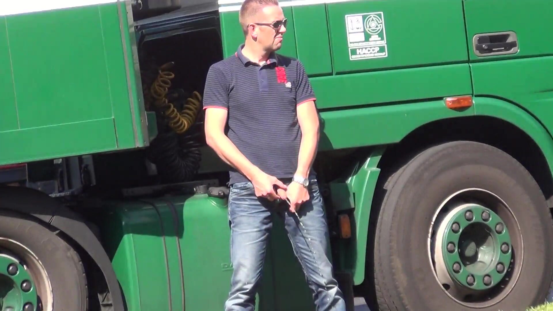 Trucker Caught Peeing 2014 July 236