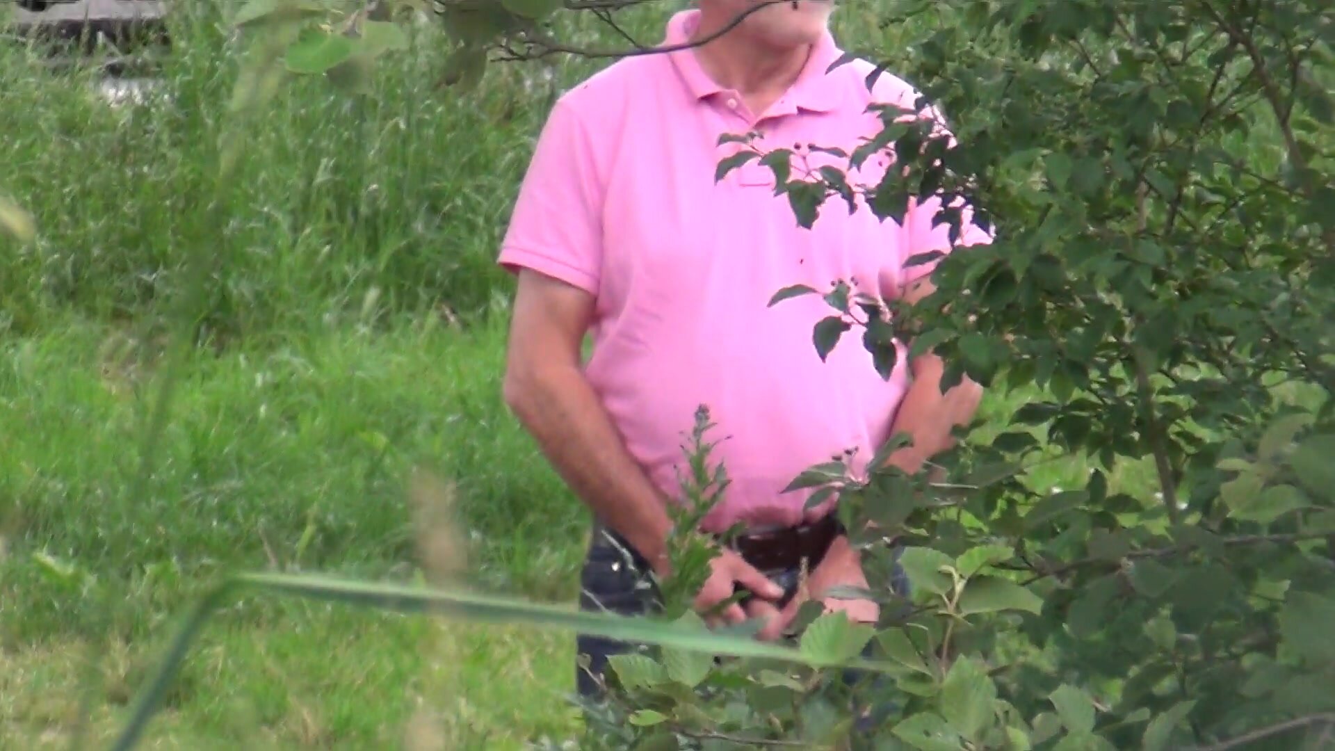 Trucker Caught Peeing 2014 July 156