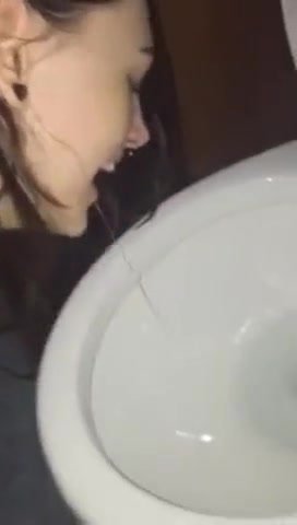 disgusting toilet slut
