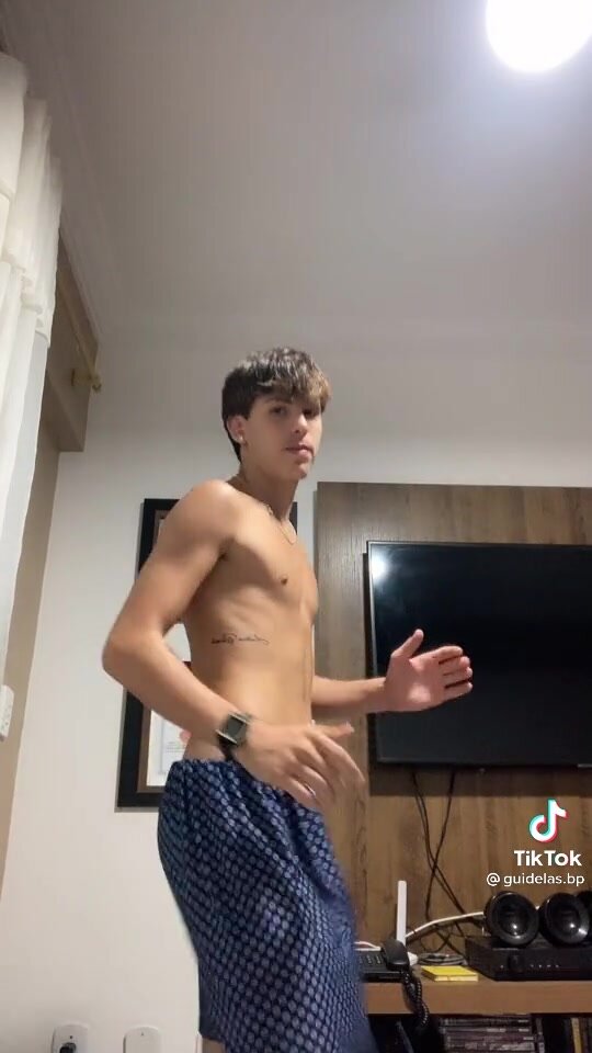 huge bulge twink dancing