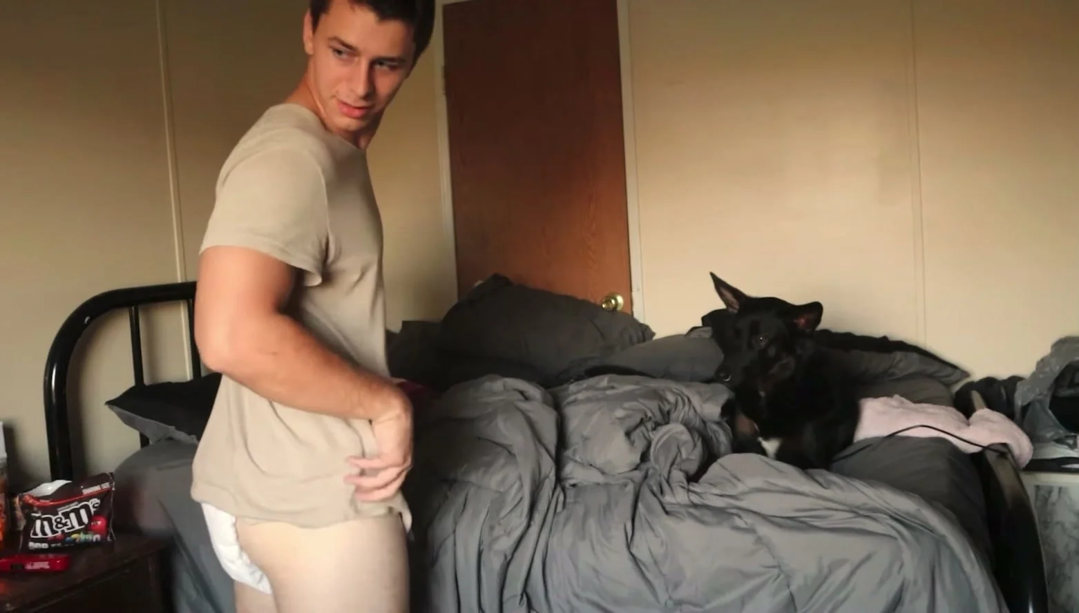 BOYFRIEND WANTS TO TRY ADULT DIAPERS - ThisVid.com