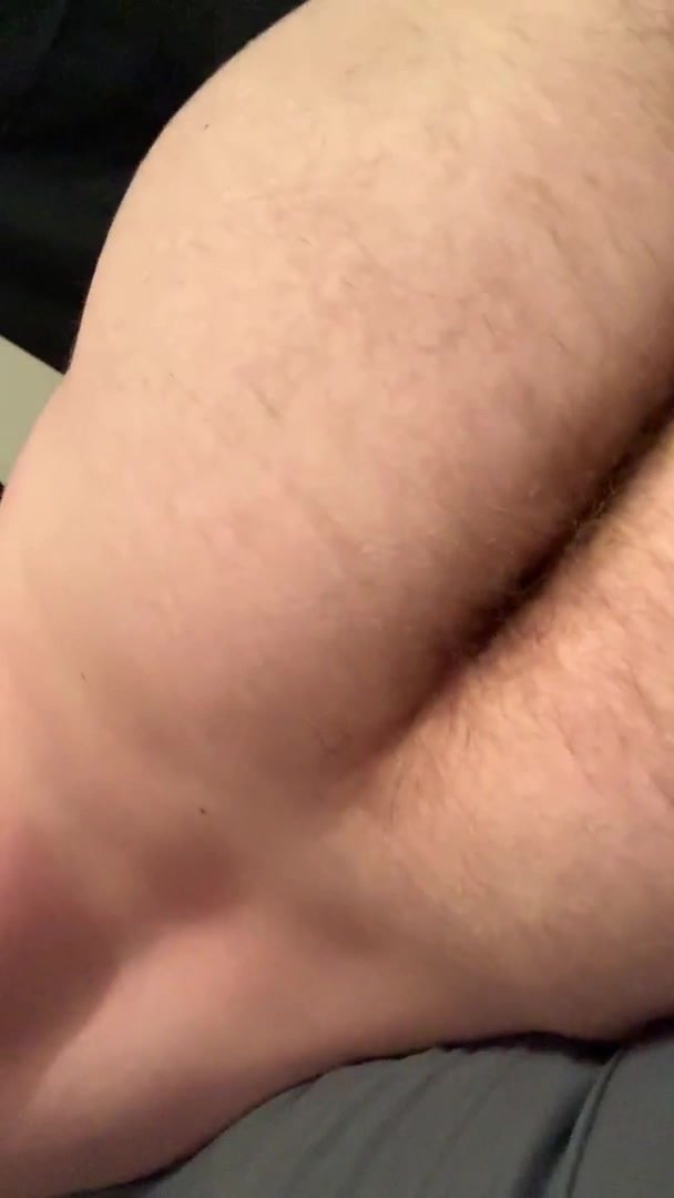Otter shows his dirty hole