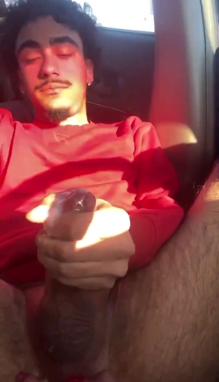 He cums while fingering her ass