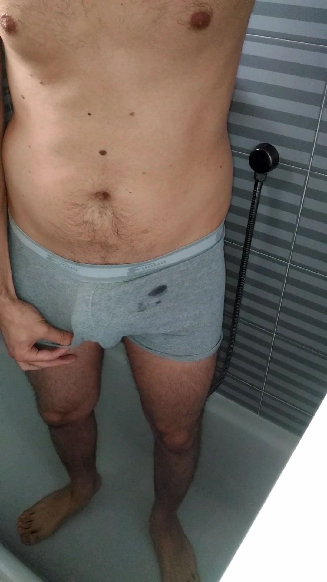 wetting in boxer
