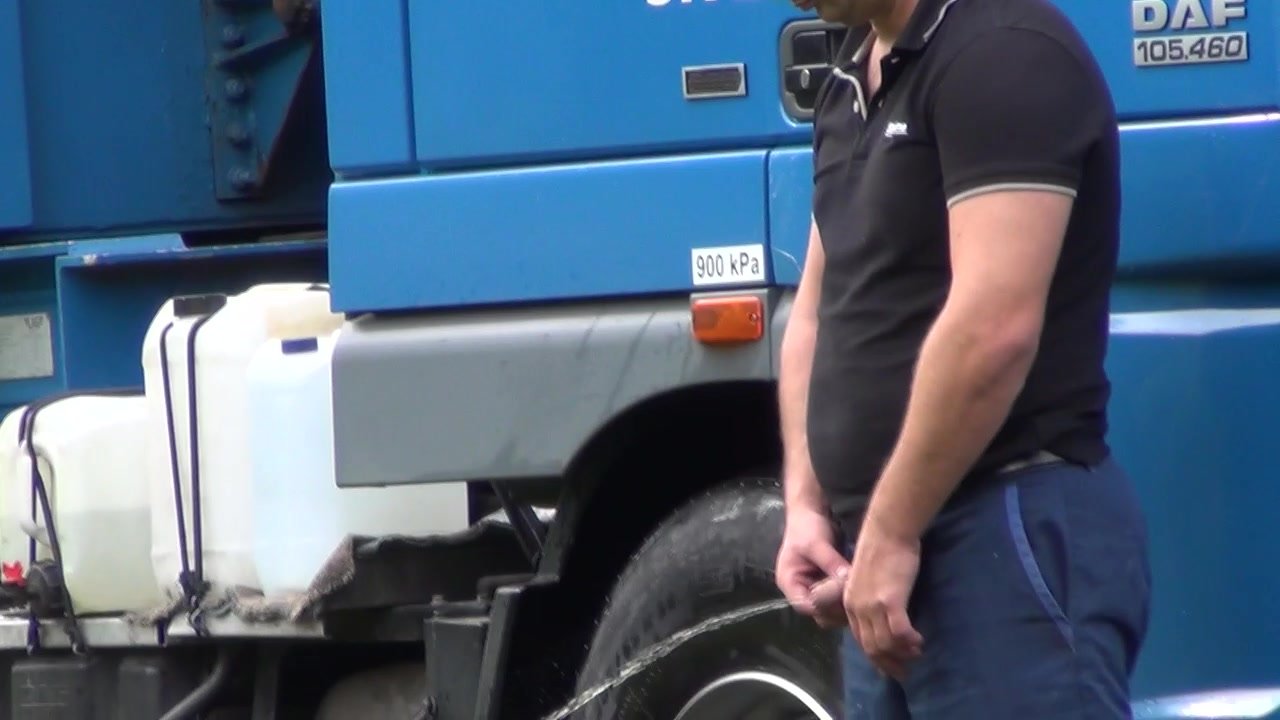 Trucker Caught Peeing 2015 September 222