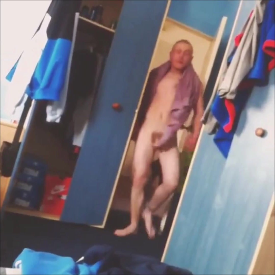 Flash that cock!