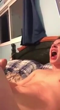 Cute Twink Mouth Piss