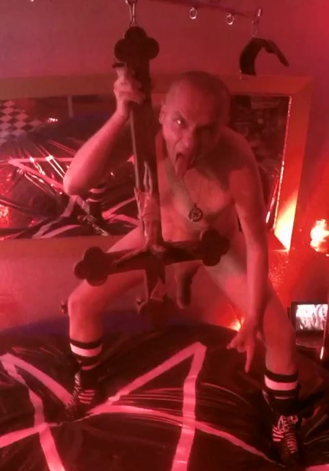 Demon!