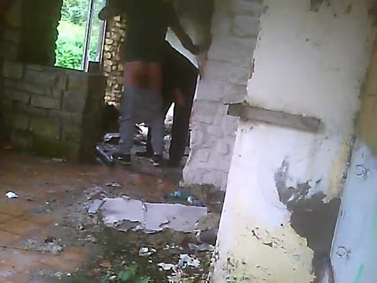 GUY GETS LUCKY AT CRUISING SITE FOR COCK