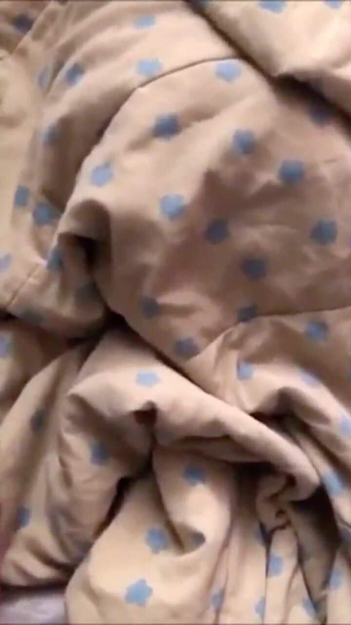 SLEEPING FUCKED FRIEND