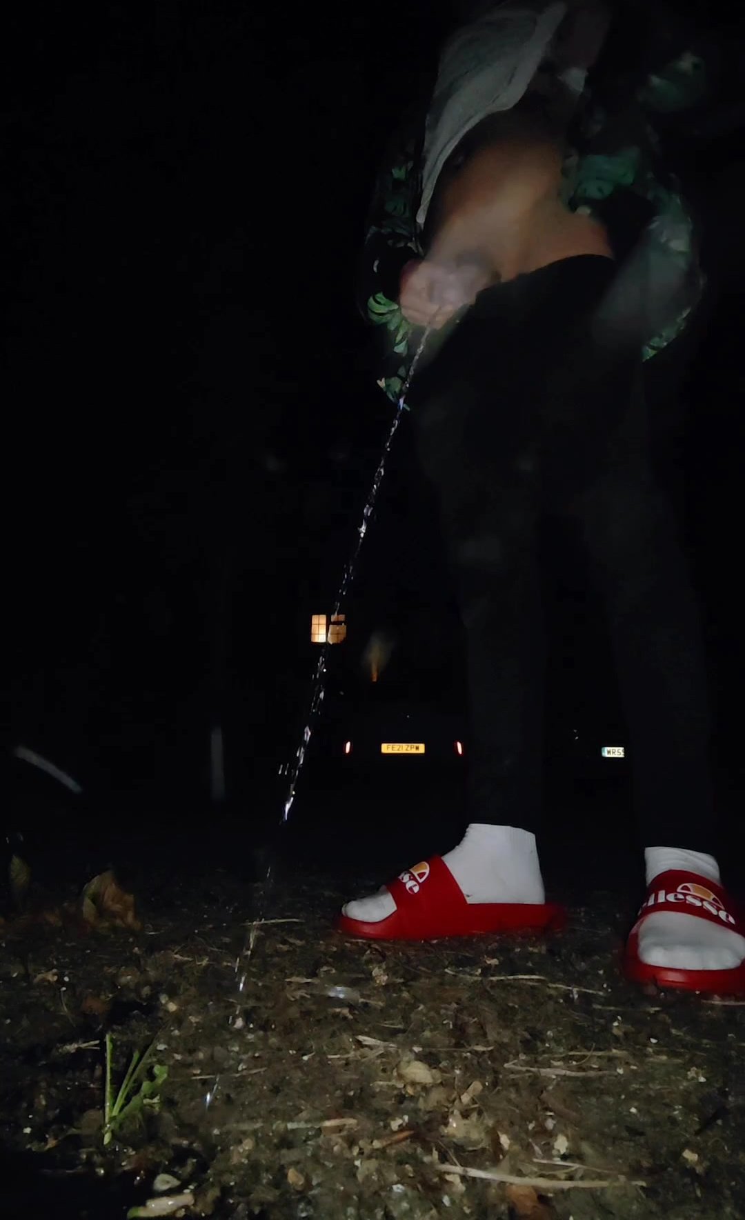 Young teen pissing on public