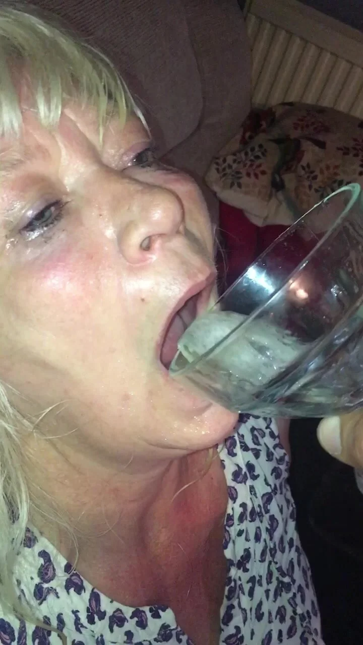 Granny gaggers