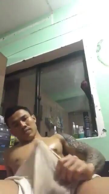 Asian Muscle Jackoff