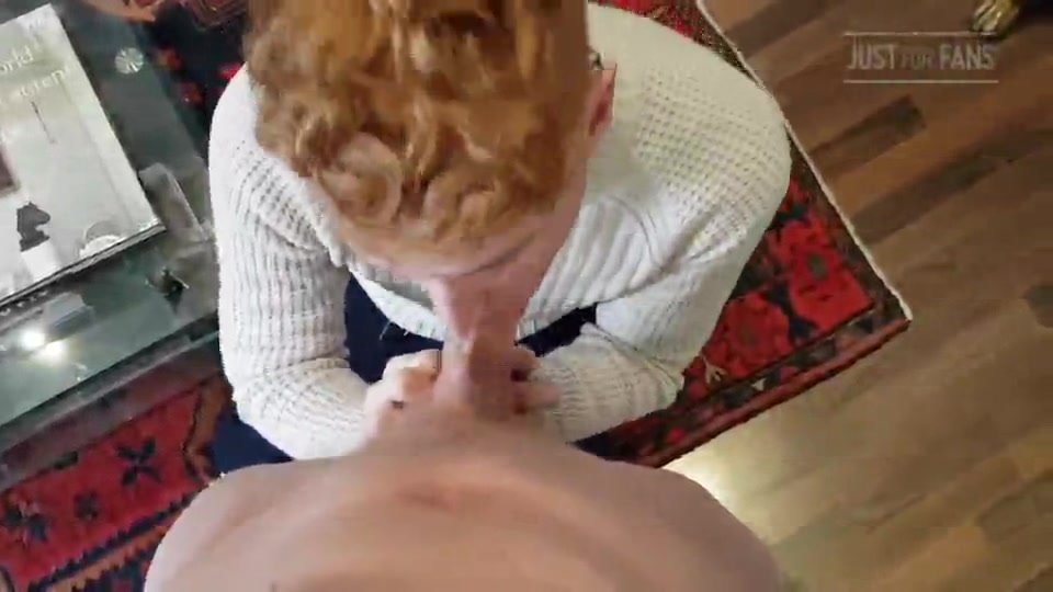 Diggory gets sucked by and fucks a ginger twink
