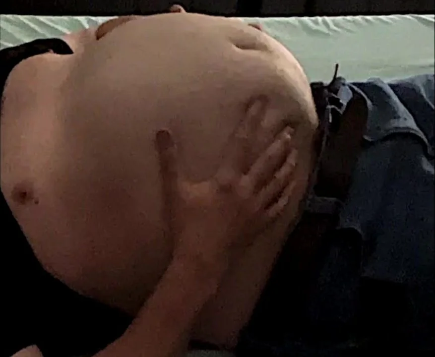 Gainers: Mpreg Belly - video 4 - ThisVid.com