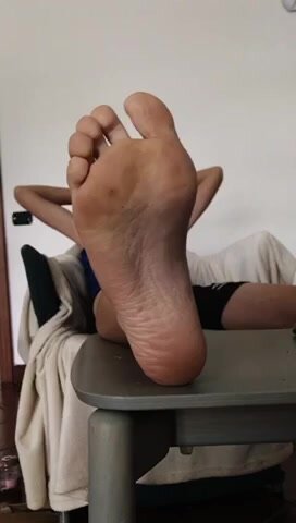 Young Master Feet - video 3