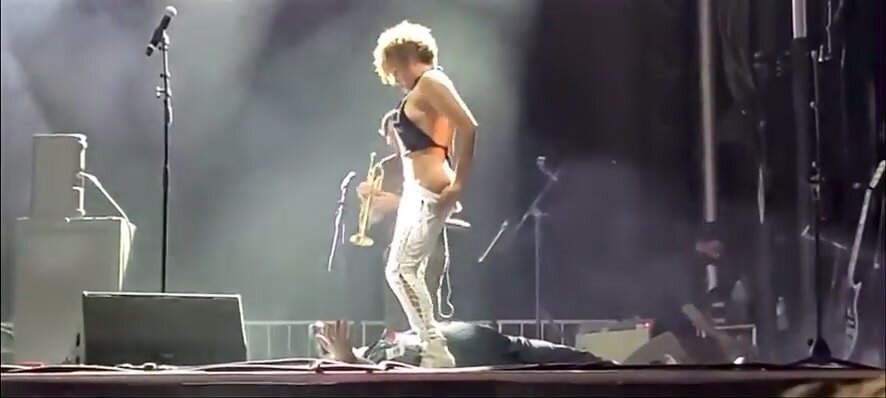 3rd video of singer pissing on fan at concert