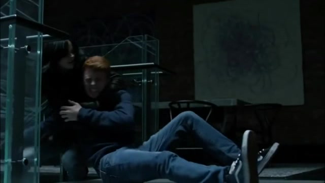 Sleeper hold red