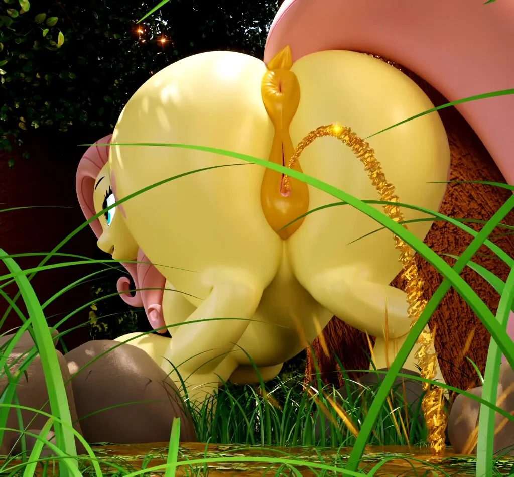 My little pony peeing