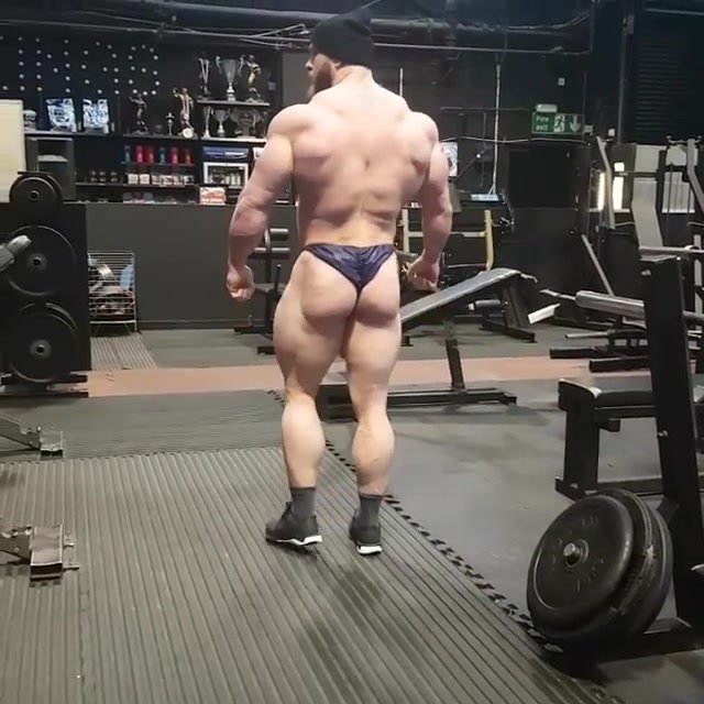 Muscle Mountain - video 3