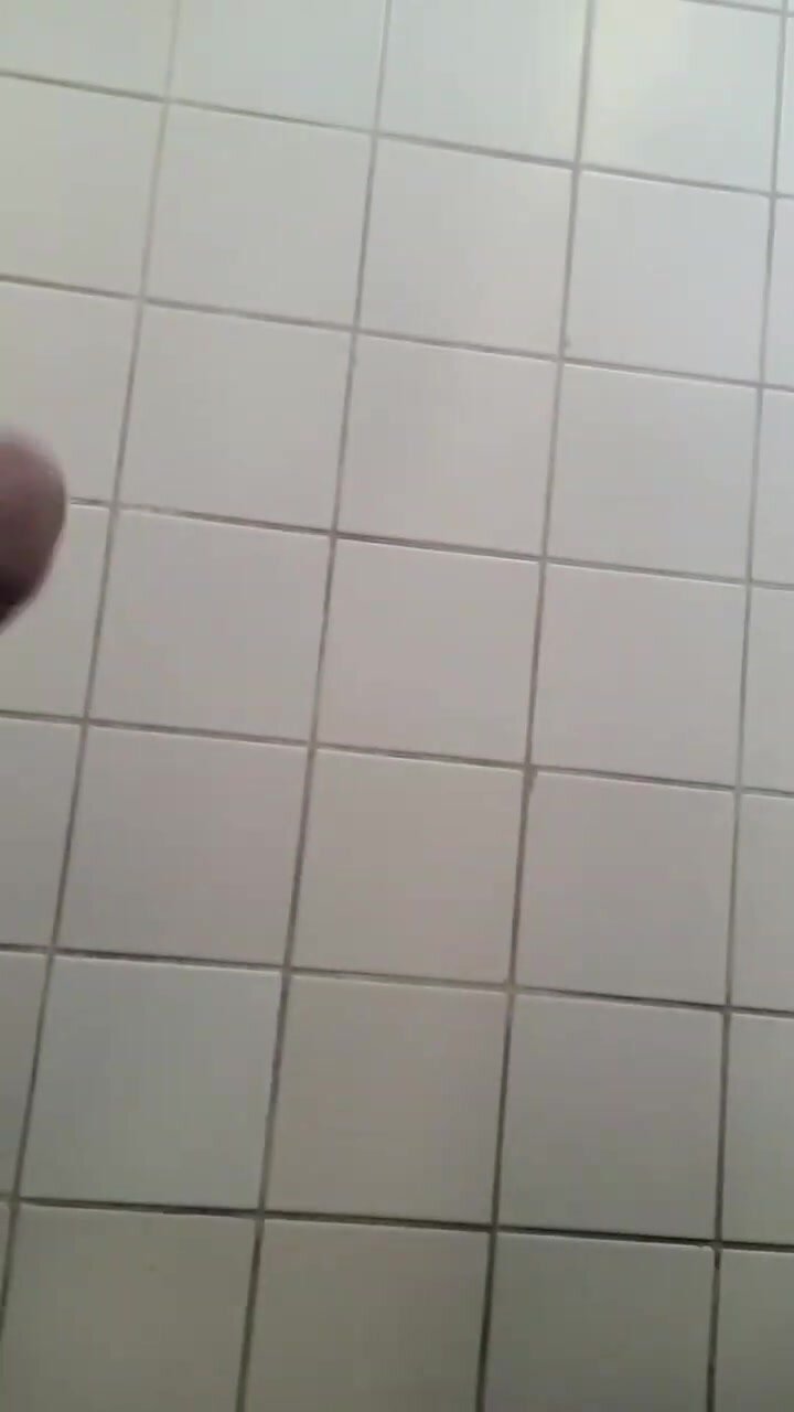 hot public play bathroom hot asf - video 2