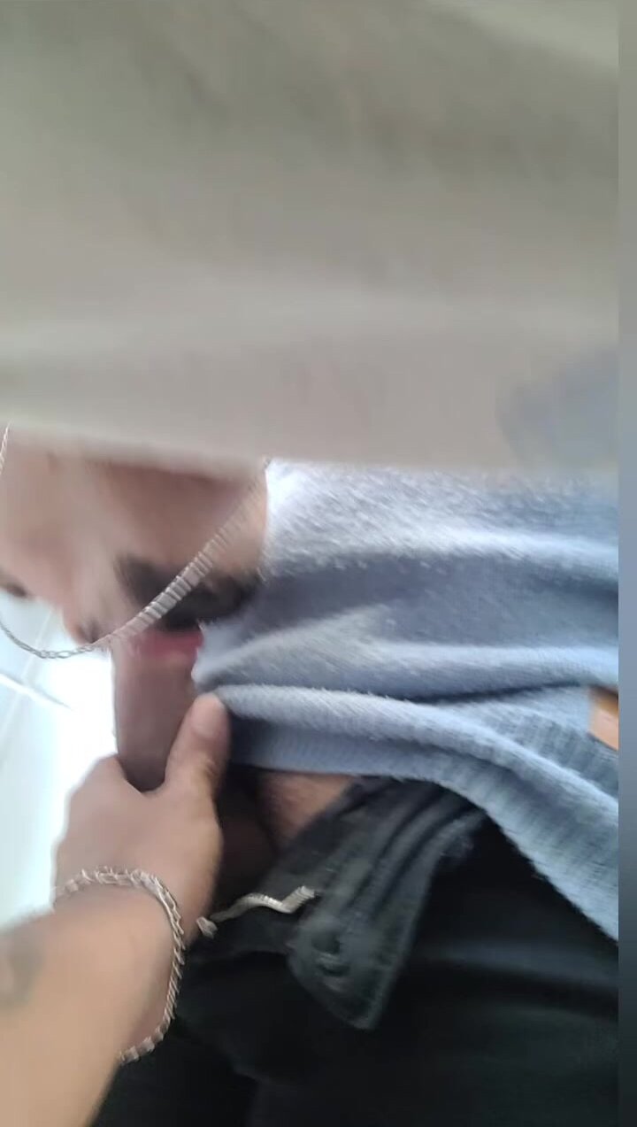 hot public play bathroom hot asf - video 4