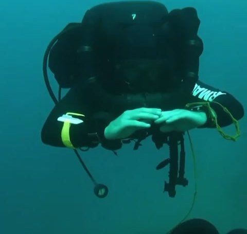 Diving with rebreather
