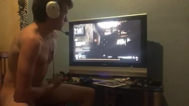 One Hand For Gaming One Hand For His Dick!