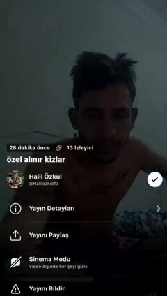 dövmeli Türk