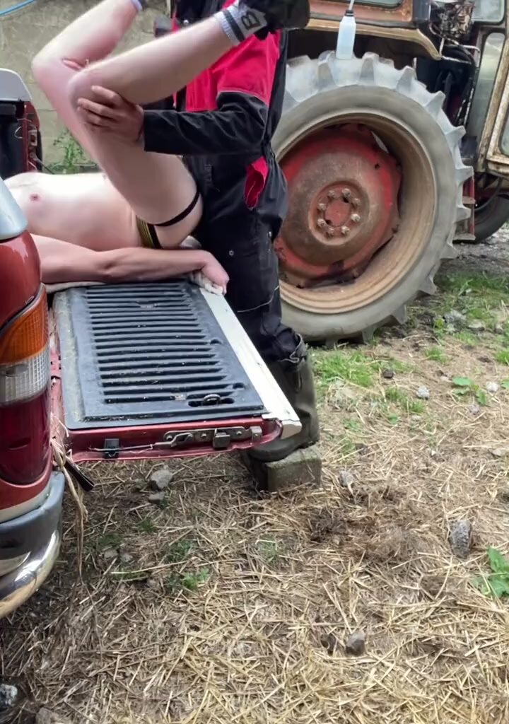 Horny Farmer Rubberboots