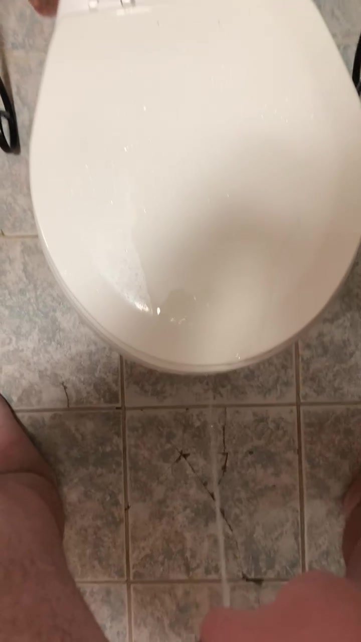 Piss on toilet - video 3