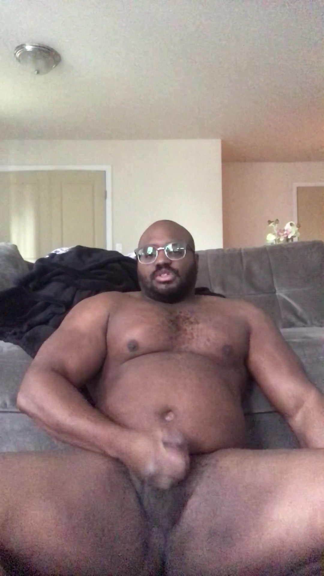 Tank cums
