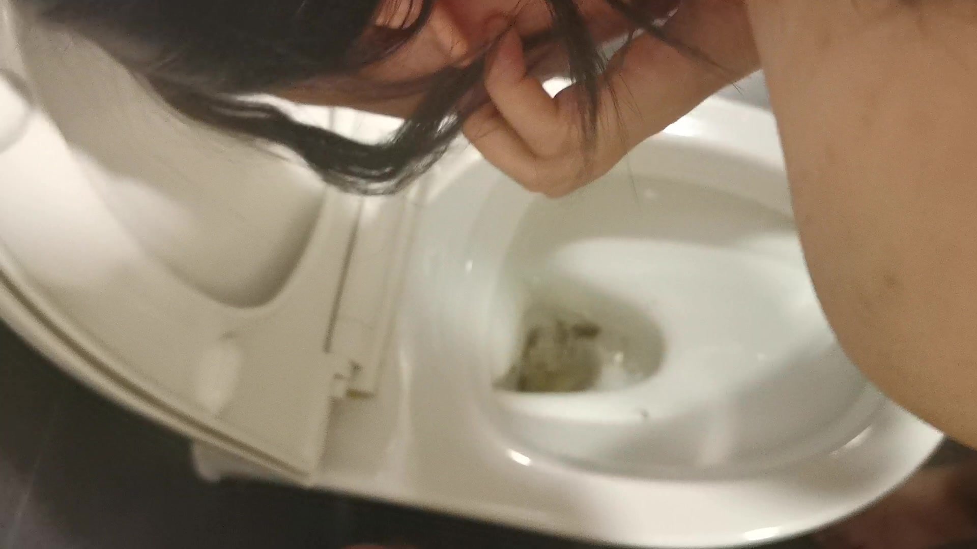 Drunk Naked Chinese Girl Puking scat.gg