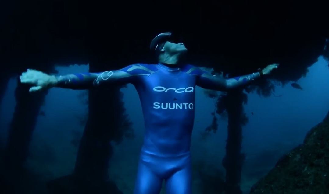 Freediver in Bulging Skintight Wetsuit & Speedo