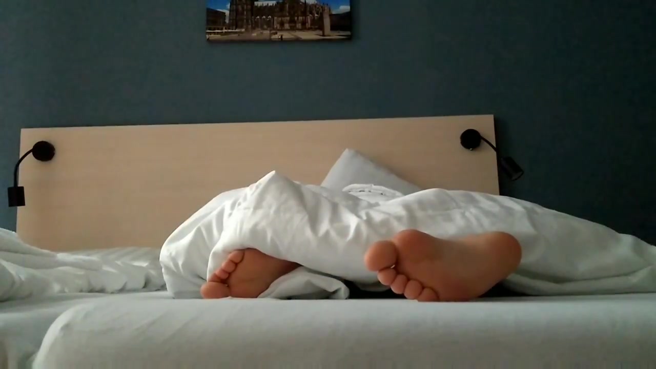 ﻿﻿﻿Sleepy feet, my all time favourite!