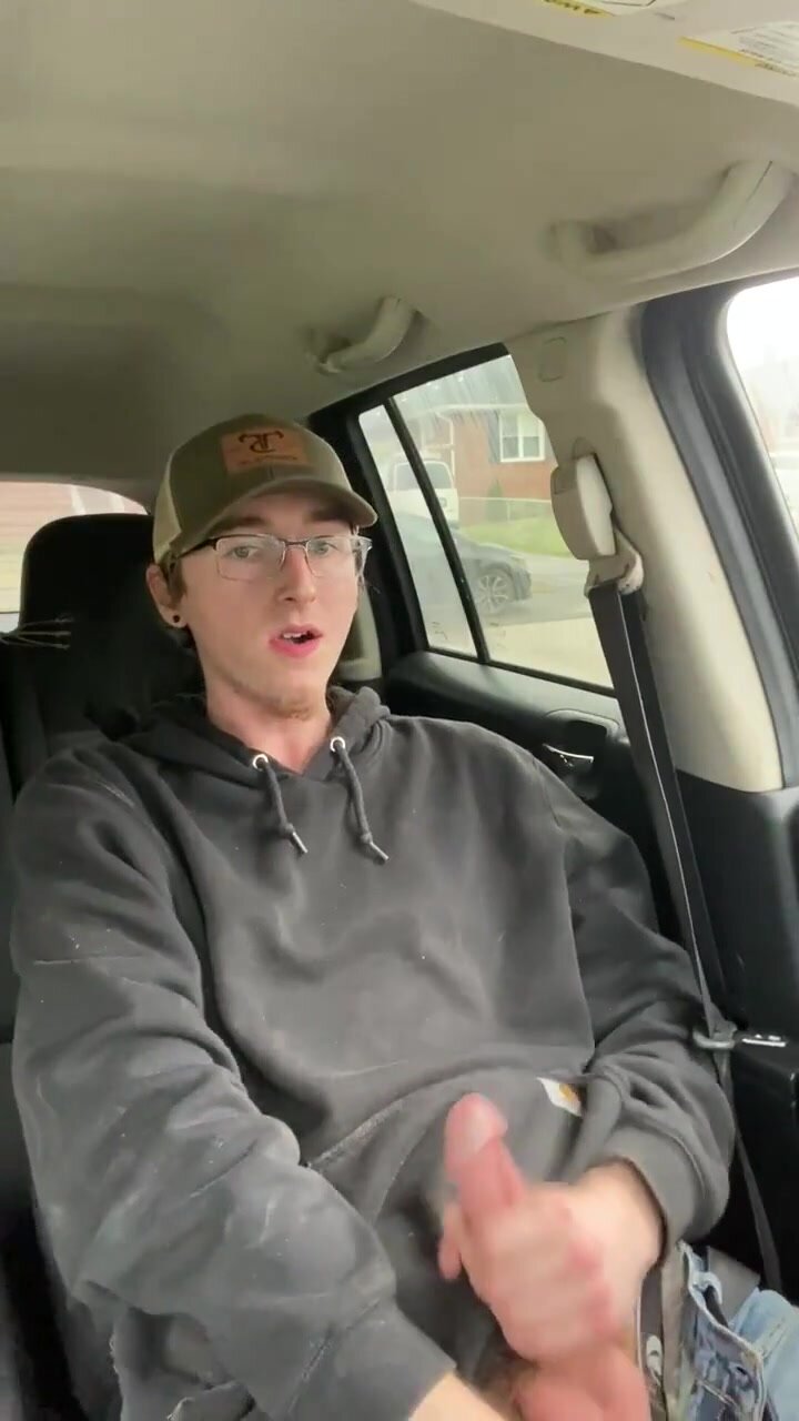 fountain in car