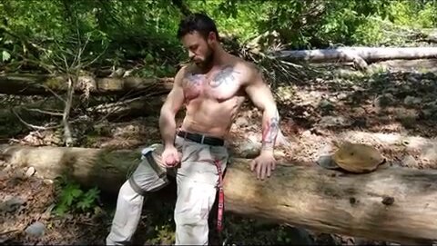 Wank in woods - video 3